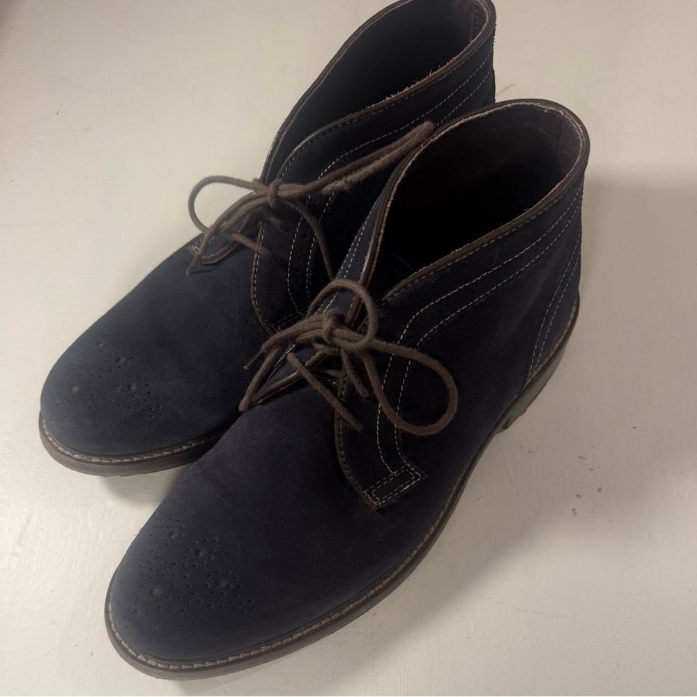 JOHNSTON & MURPHY Navy Chukka Ankle Boots Sz. 8.5M Suede Brogue Mens Lace-Up